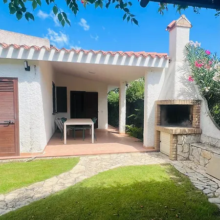 Mariella Villa