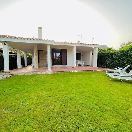 Mariella Villa