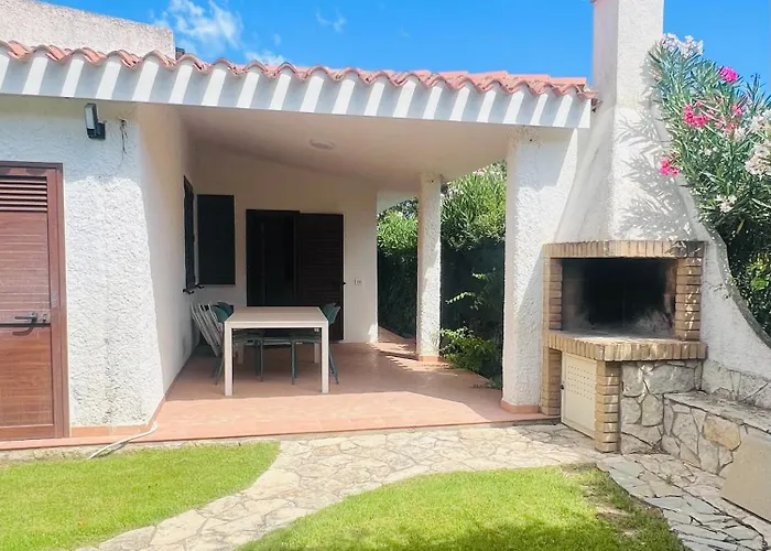 Mariella Villa
