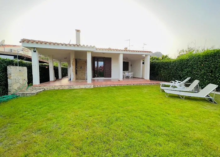 Mariella Villa